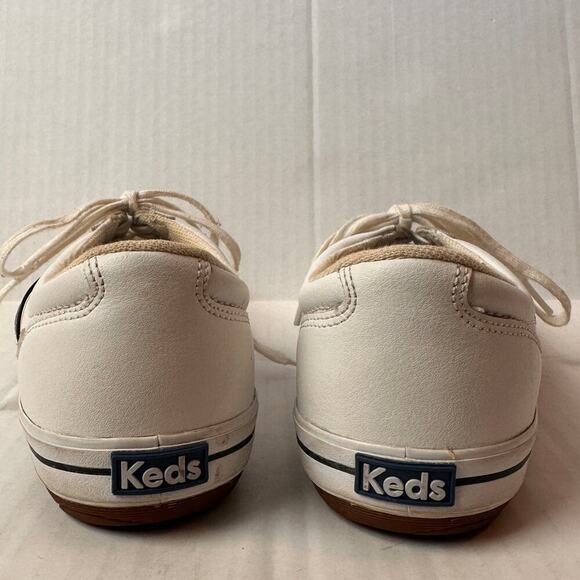 Keds Size 7 Classic Low Top White Leather Sneaker Shoes Casual Walking Travel - Picture 7 of 8
